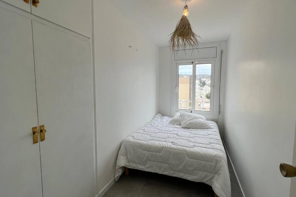 Apartamento Tres Habitaciones Con Vistas Al Mar En Rosas Exterior foto