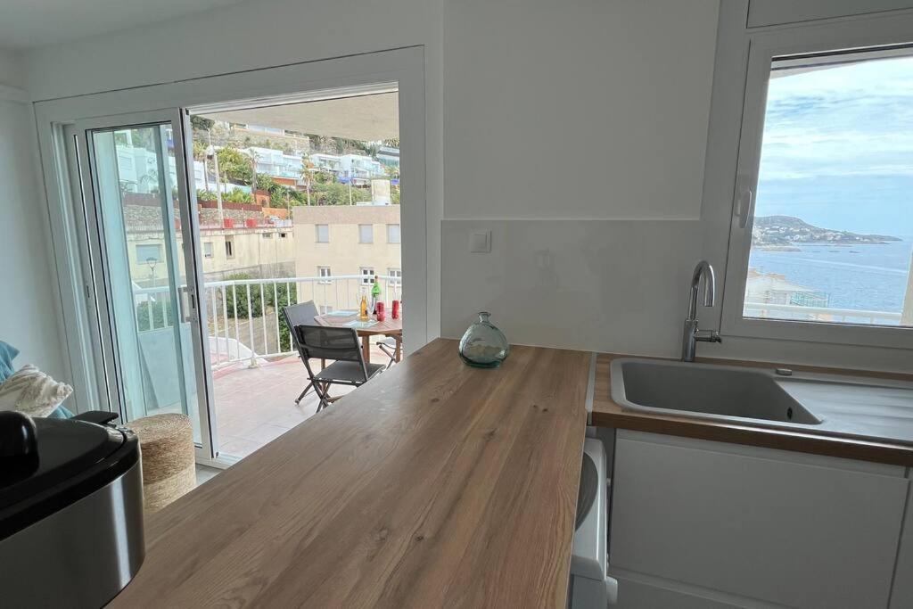 Apartamento Tres Habitaciones Con Vistas Al Mar En Rosas Exterior foto