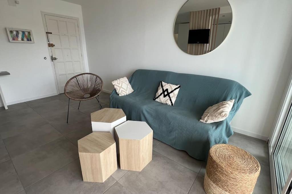 Apartamento Tres Habitaciones Con Vistas Al Mar En Rosas Exterior foto